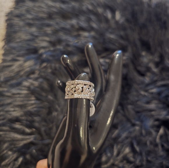 21k White Gold Plated Dubai Jewlery Elegant Silver Women's Ring - Picture 2 of 9